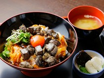  토종닭×럭셔리 달걀. 