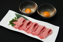 Omi Ushi Yakiniku Niku TATSU Aoyama Main Branch_Omi beef lean meat grilled sukiyaki