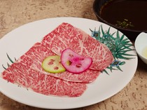  Grilled Wagyu beef top loin shabu-shabu 