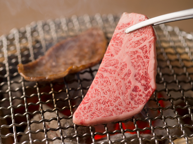 5.  烧肉白炭（六本木）