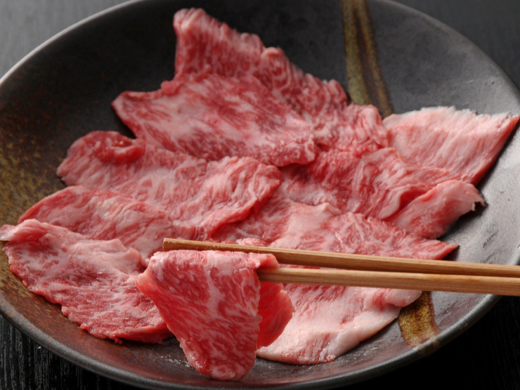 24. 烤肉Motoyama 新宿店（新宿)