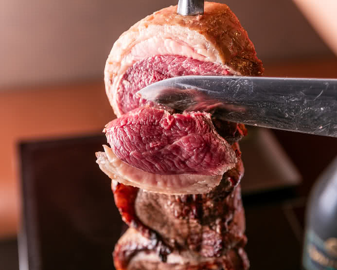 6.道地巴西烤肉＆沙拉吧　SALSA LATINO　新宿店