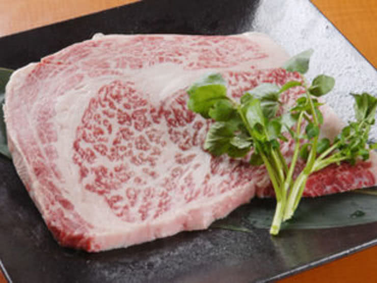 2. Yakiniku Dining CHAMPION (Bihoro / Yakiniku)