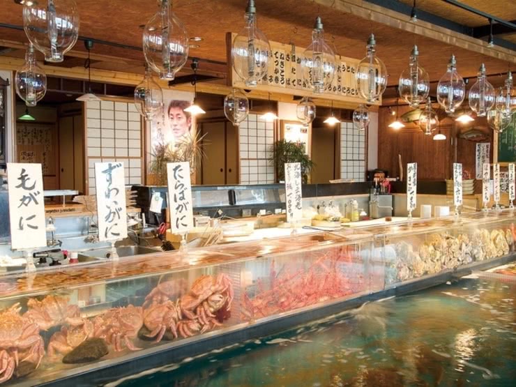 Enjoy the Great Outdoors! Recommended Early Summer Sightseeing Spots and Local Specialty Foods in Hokkaido