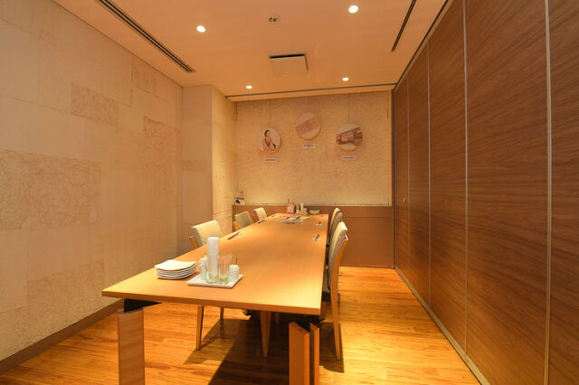 TOSA DINING OKYAKU floor