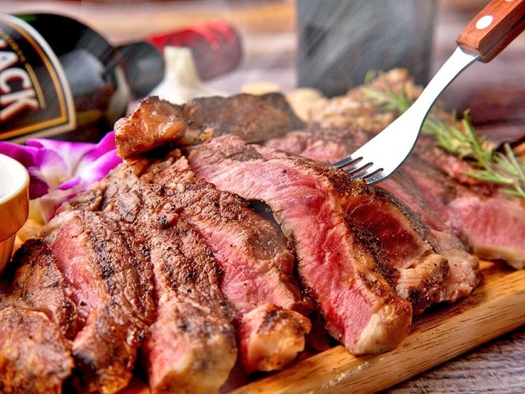 11.肉吧＆紅酒酒場　肉吧GABURICO　上野站前店