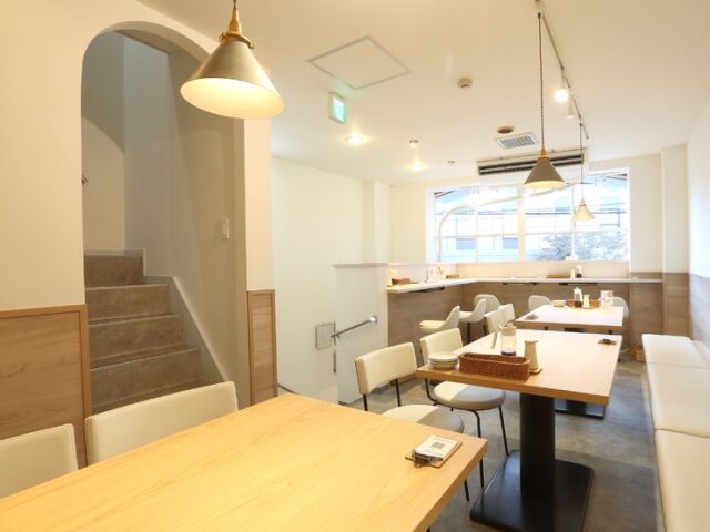 Nikutareya Namba BAL Branch floor