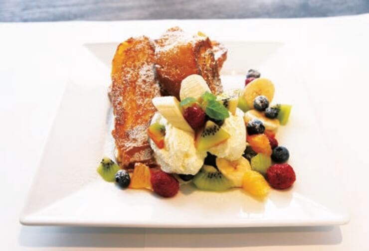 3. NOYMOND Organic Cafe