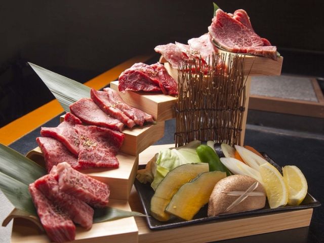Nikuyakidokoro Hakodatesumiyahonjin cuisine