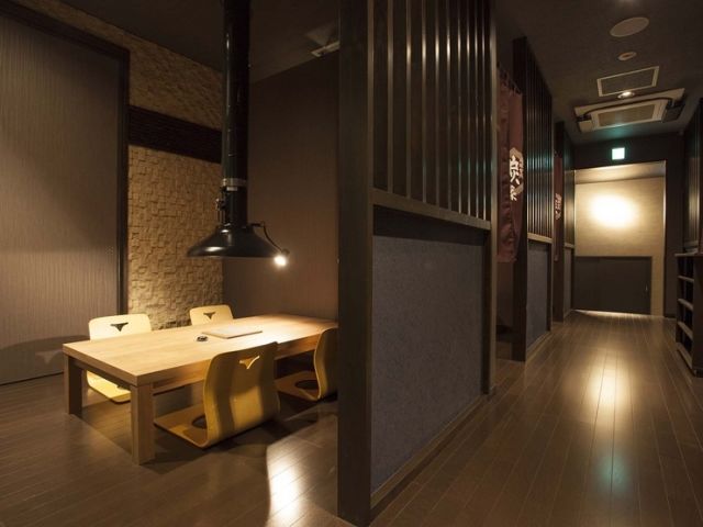 燒肉　函館炭家本陣 floor