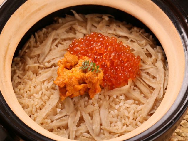 5. 酒、银舍利、高汤YACHIYO 札幌狸小路3丁目店
