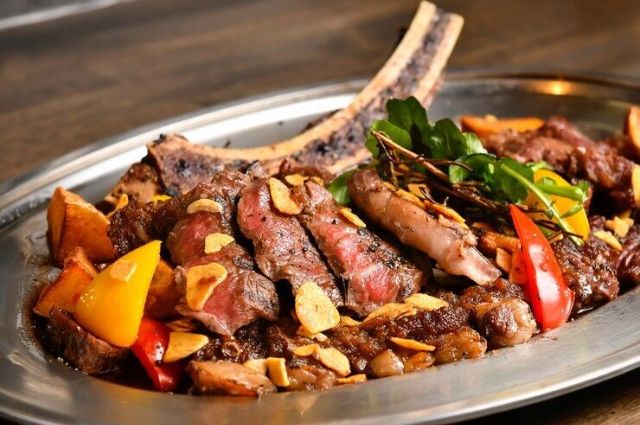 2. Niku to Kaisen Grill Pastan Tenmonkan Branch