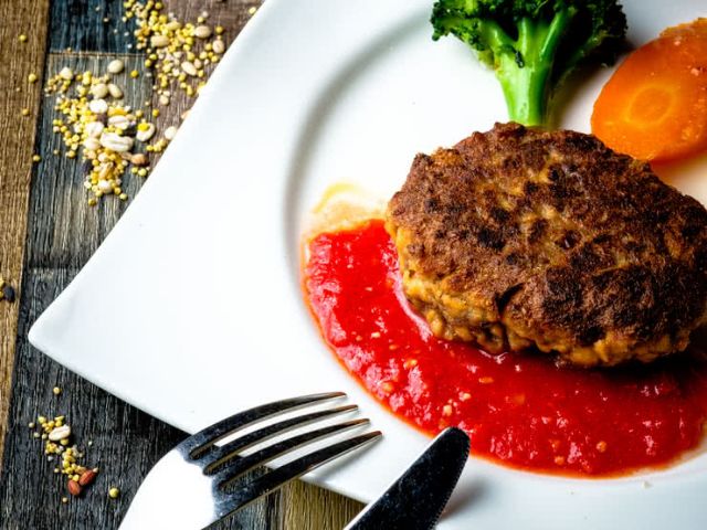 4.美味蔬菜咖啡廳LONGINGHOUSE　神宮前