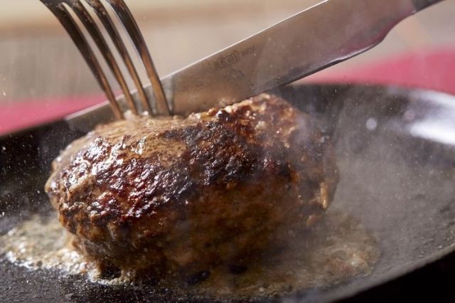 3. Hamburger Steak GRILL Omiya JR HAKATA CITY branch