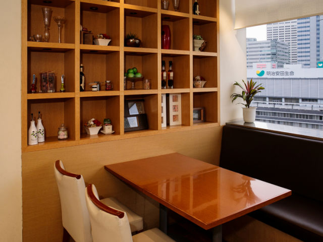 Pasta dining  Molte Volte floor