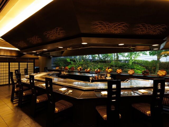 铁板烧“MINAMI” floor