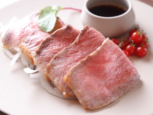 1. BAR＆RESTAURANT 17CLUB