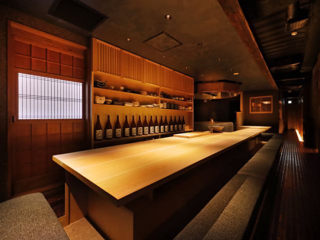 15 Restaurants in Ikebukuro and Shinjuku Serving the Best Sake