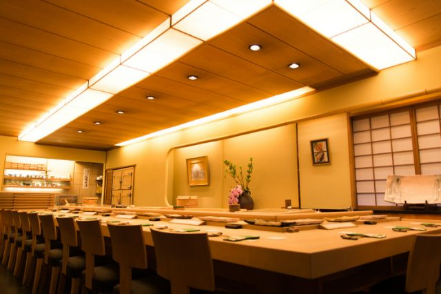 SUSHI善 总店 floor