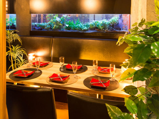 MAISON NEWYORK KITCHEN Shimbashi Ekimae branch floor