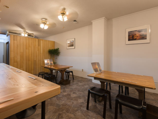 魚革命 波瀾萬丈 floor