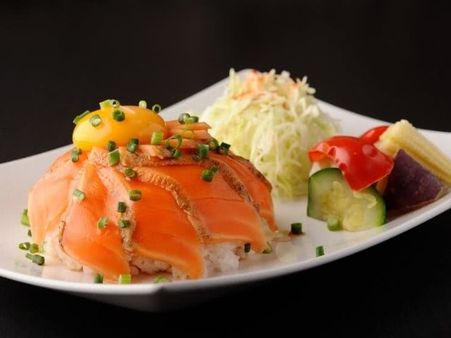 8.Dining　Bar　NEXT