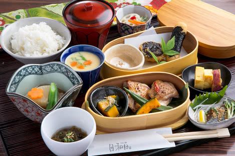 12 Stylish Restaurants to Visit For Lunch in Yakuin, Fukuoka