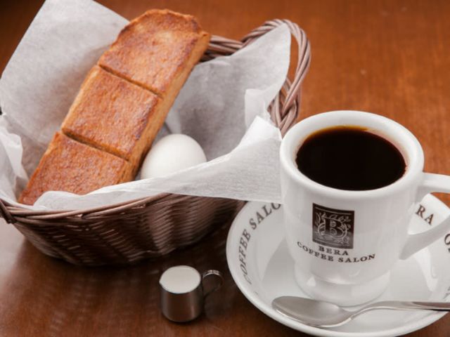Upon Arriving, the First Thing To Try is the Nagoya Specialty, Morning Service!