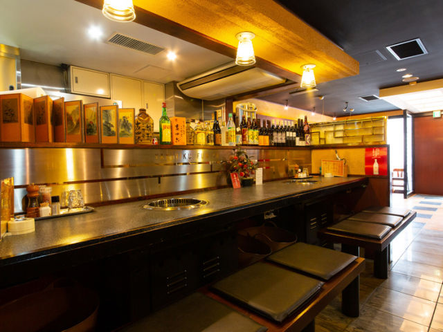 Yakiniku Fumiya floor