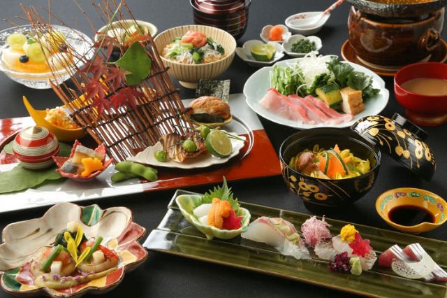 10 Select Restaurants in Osaka Serving Kaiseki Cuisine