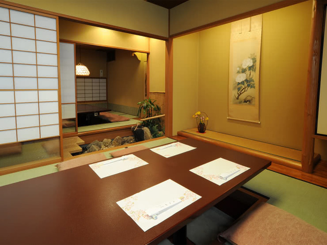 Recommended on a Famous Japanese Gourmet Site! 16 Must-Try Restaurants in Tokyo