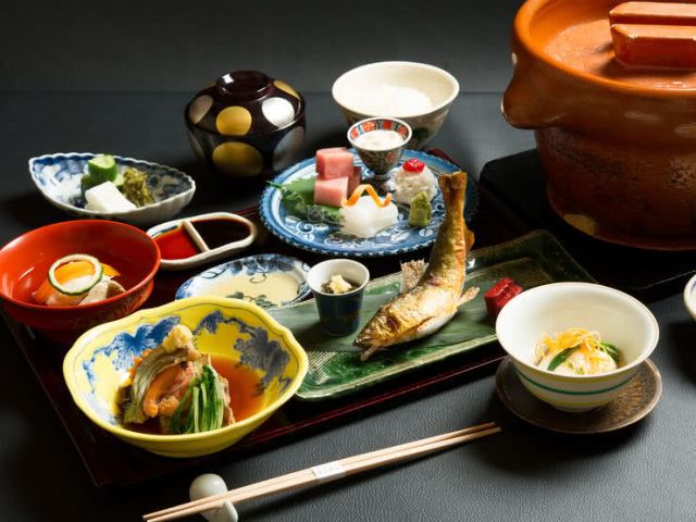 An Introduction to Formal Japanese Restaurant Etiquette