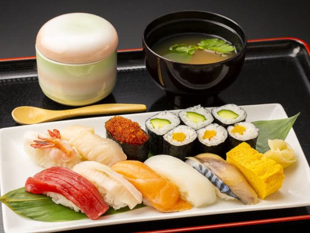 5.雪峰（琴似 / 壽司）