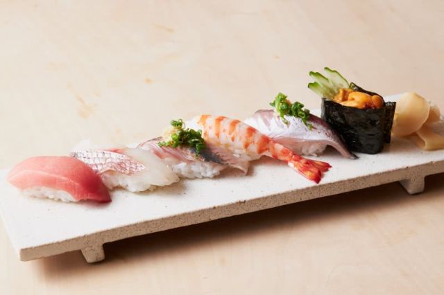 Sushi (6-piece assortment)
