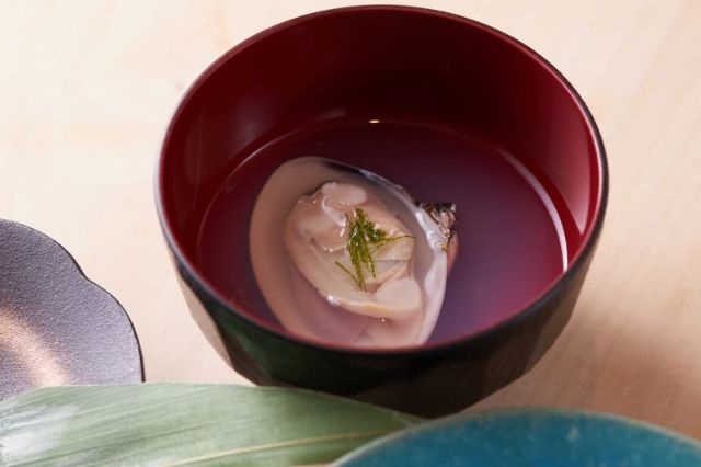 Stay Out Drinking Until 4 AM! Enjoy Sushi and Bar Yon: A Sushi Restaurant Just a 1-minute Walk from Roppongi Station
