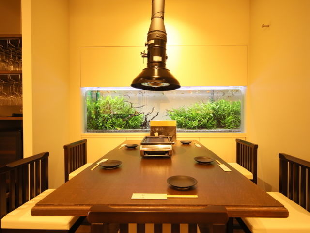 〜神戶牛 包間烤肉 牛雜鍋〜 箱舟 三宮店 floor