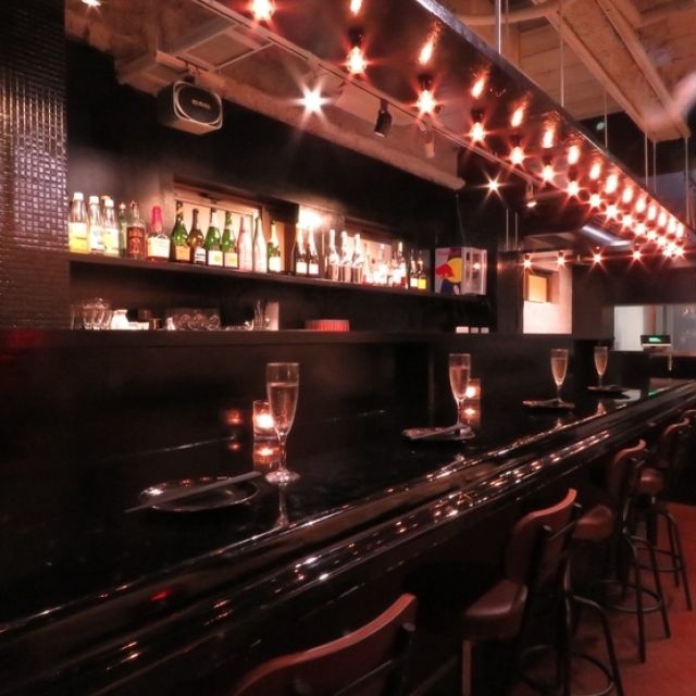KIN no BAL SALVA Tenjin branch floor