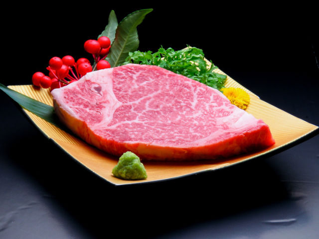 A5黑毛和牛×完全包厢　牛一彩 cuisine