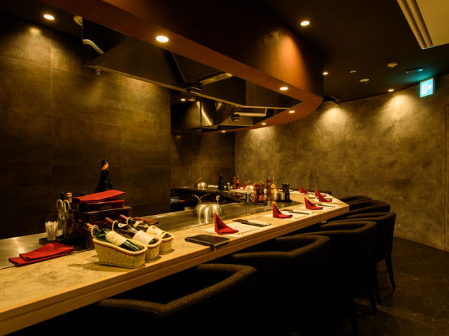 烤肉＆鐵板燒　牛屋　−鐵−　高岡站 floor