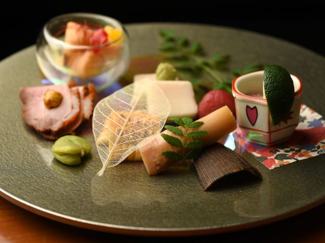 The 6 Restaurants in Kansai to Enjoy Japanese Cuisine after Hanami