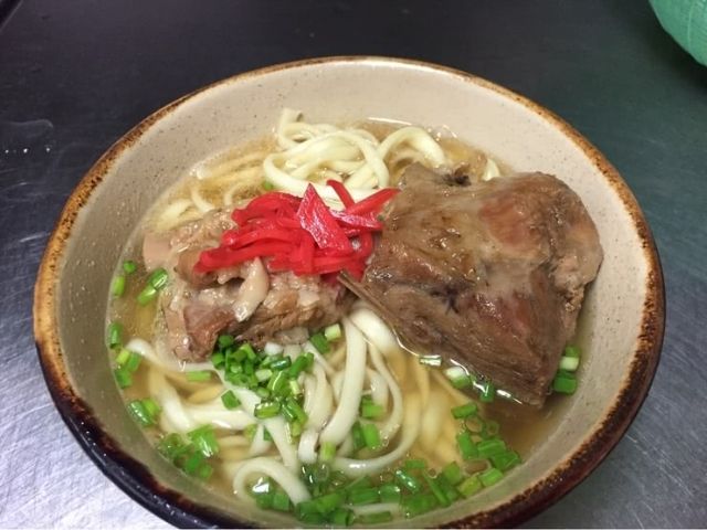 10.【沖繩拉麵】恩納SOBA(麵)