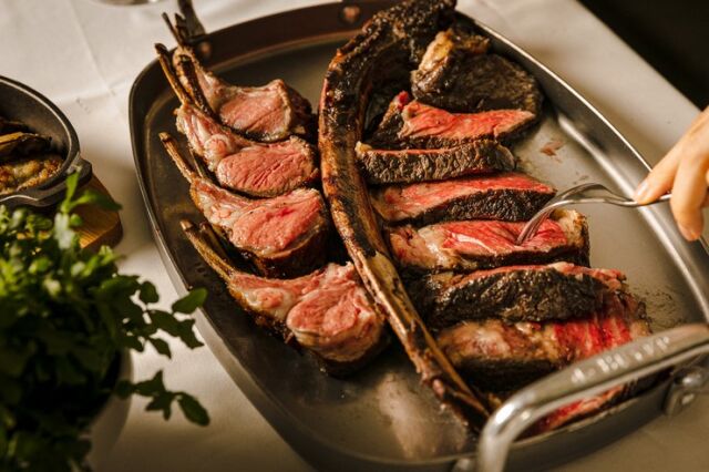RUSTEAKS cuisine