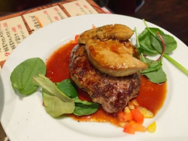 9. 肉屋肉吧TAJIMAYA