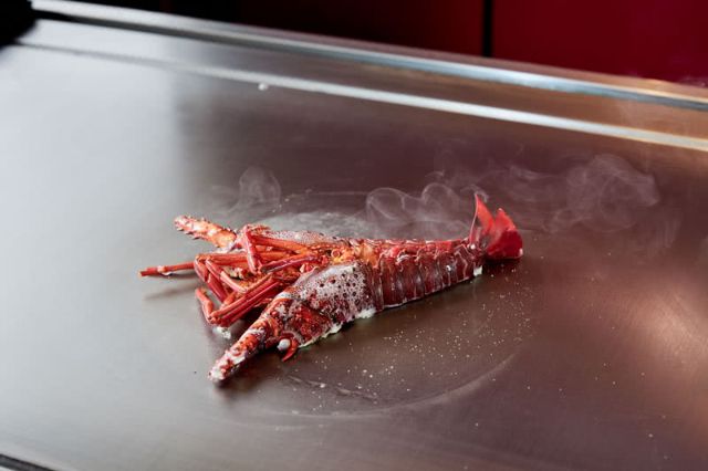 Excellent Wagyu in Ginza, Tokyo! The No.1 Teppanyaki Spot According to Gourmands from All Over the World