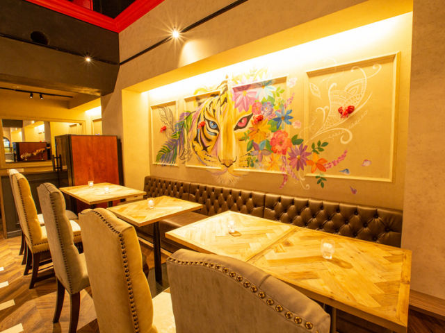 RB BAR2 floor