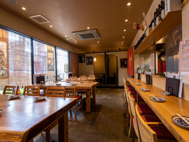 美酒佳肴　酒地肉鱗 floor