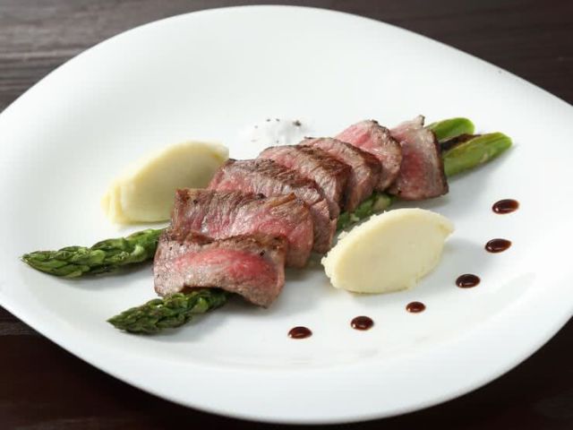 5. 澀谷鐵板燒七海亭