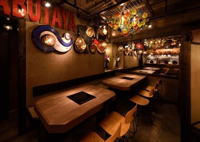 沖繩炸豬排飯食堂SHIMABUTAYA 久茂地店 floor