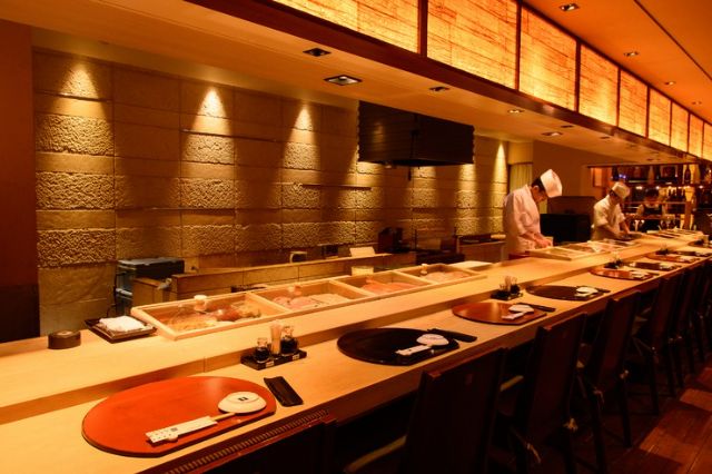 10 Tempat Sushi Terbaik di Sapporo dan Otaru, Hokkaido!