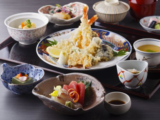 10.日本料理　水簾（溜池山王）
